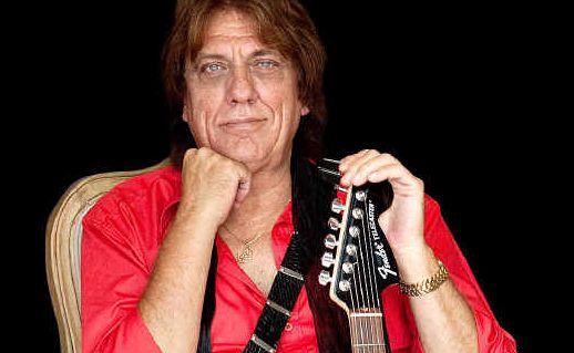 Jon English performs hits from the '60s and '70s on his Rock Revolution tour. Jon English performs hits from the '60s and '70s on his Rock Revolution tour.